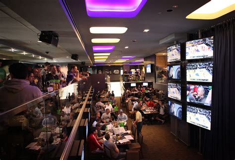 Lagasse's Stadium at The Palazzo SportsBook Review.